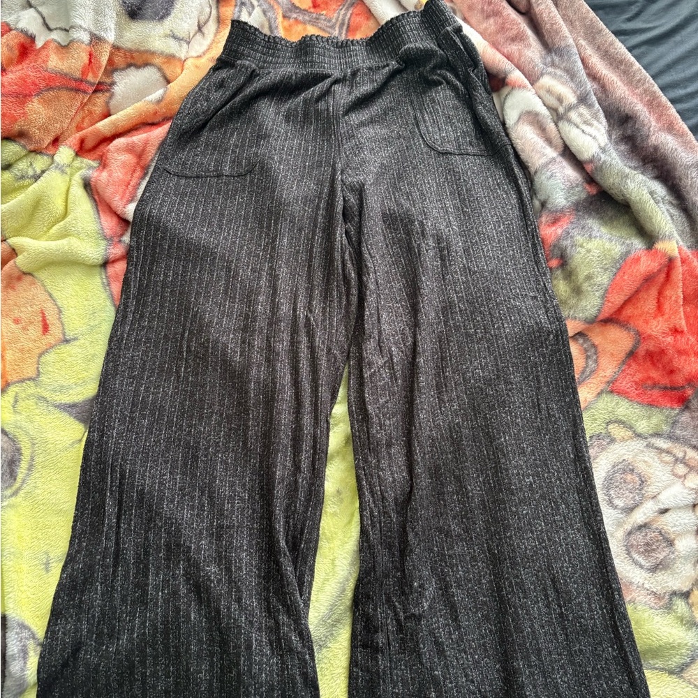 SO Junior's Charcoal Pinstripe Wide Leg Elastic High Waist Pants